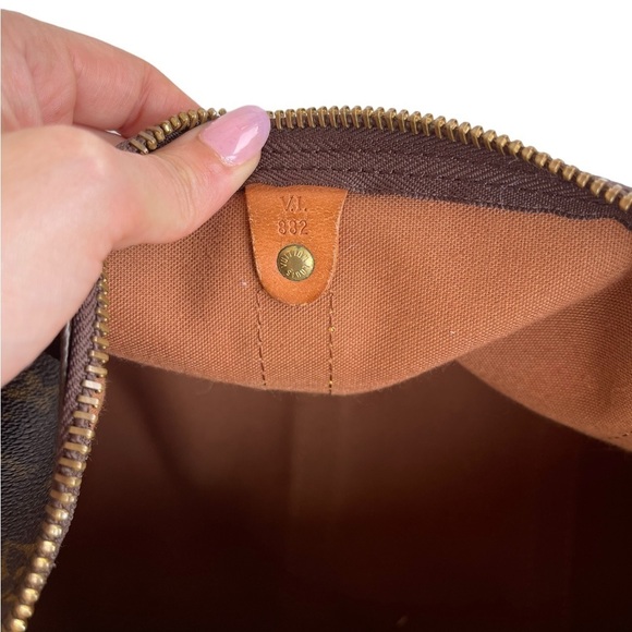 Vintage Louis Vuitton Monogram Keepall 45 Boston Bag - Picture 5 of 14
